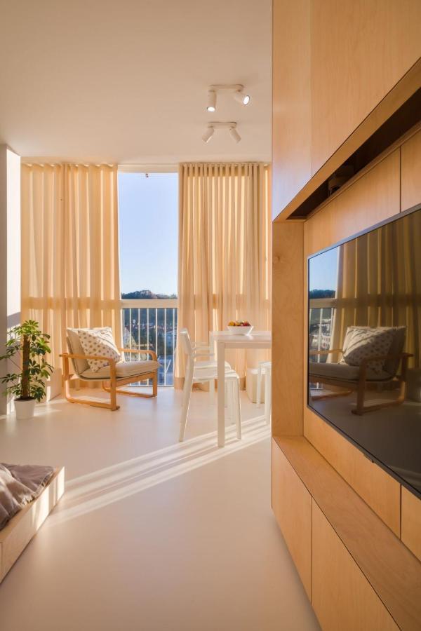 נובה גוריקה Elegant Studio Apartment With Panoramic View מראה חיצוני תמונה